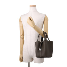 Load image into Gallery viewer, HERMES Picotin Lock Vertroden Taurillon Clemence Size PM
