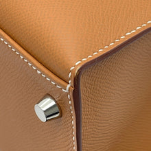 Load image into Gallery viewer, HERMES Kelly Sellier Gold Epsom Size 28
