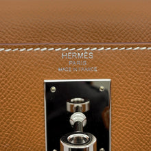 Load image into Gallery viewer, HERMES Kelly Sellier Gold Epsom Size 28
