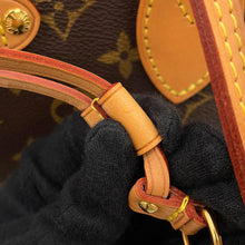 将图像加载到图库查看器中，LOUIS VUITTON Neverfull PivoineM41245 Monogram Size PM

