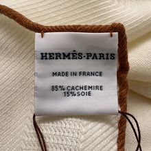 将图像加载到图库查看器中，HERMES Carre New Libris Size 110 Ivoire Cashmere85% Silk15%
