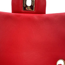 Load image into Gallery viewer, CHANEL Mini Matelasse Single Flap Single Chain Shoulder Bag RedA35200 Lambskin Size 17

