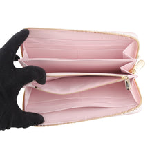 Load image into Gallery viewer, Dior Lady Dior Heart Cannage Long Wallet Japan Limited Edition PinkS0007ONHG_M02N Lambskin
