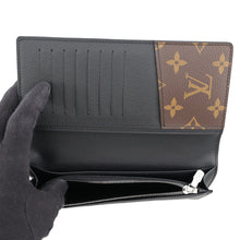 将图像加载到图库查看器中，LOUIS VUITTON Portefeuille Brazza NoirM69410 Monogram Macassar Canvas
