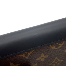 将图像加载到图库查看器中，LOUIS VUITTON Portefeuille Brazza NoirM69410 Monogram Macassar Canvas
