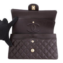 将图像加载到图库查看器中，CHANEL Matelasse W flap WChainShoulder Bag BrownA01112 Caviar Leather Size 25
