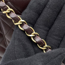 将图像加载到图库查看器中，CHANEL Matelasse W flap WChainShoulder Bag BrownA01112 Caviar Leather Size 25
