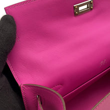 Load image into Gallery viewer, HERMES PochetteKelly Magnolia Swift Leather
