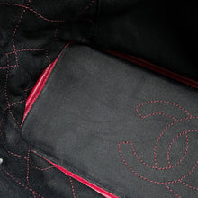 将图像加载到图库查看器中，CHANEL On the Road Tote Bag Bordeaux/BlackA92211 Caviar Leather
