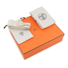 Load image into Gallery viewer, HERMES Evelyne3 Craie Taurillon Clemence Size PM
