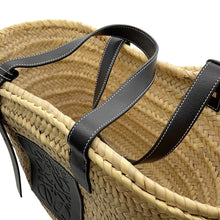 Load image into Gallery viewer, LOEWE Basket Bag Natural/Black Raffia Leather Size Large
