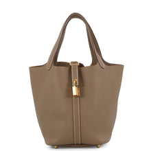 将图像加载到图库查看器中，HERMES Picotin Lock Etoupe Taurillon Clemence Size PM

