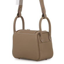 Load image into Gallery viewer, HERMES Lindy Etoupe Taurillon Clemence Size Mini
