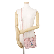 将图像加载到图库查看器中，MCM Rabbit print 2-way bag PinkMWP7SXL45PZ001 Leather
