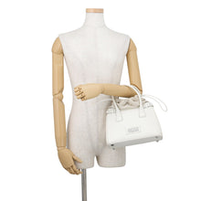将图像加载到图库查看器中，Maison Margiela Maison Margiela 5AC Drawstring Bag WhiteSB3WD0005P4348H0157 Leather Canvas Size Mini
