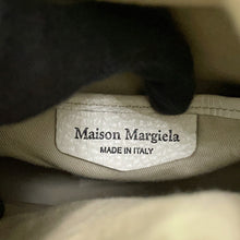 将图像加载到图库查看器中，Maison Margiela Maison Margiela 5AC Drawstring Bag WhiteSB3WD0005P4348H0157 Leather Canvas Size Mini

