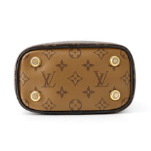 将图像加载到图库查看器中，LOUIS VUITTON Vanity NV NoirM45165 Monogram Monogram Reverse Canvas Size PM
