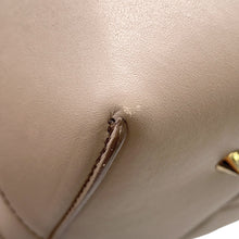 将图像加载到图库查看器中，Givenchy Lucrezia 2WAY Bag Beige Leather Size Large
