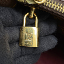 将图像加载到图库查看器中，LOUIS VUITTON Montaigne BrownM41056 Monogram Size MM
