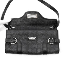 将图像加载到图库查看器中，Ferragamo Gancini Shoulder Bag BlackAQ-21 Leather
