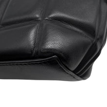 将图像加载到图库查看器中，Bottega Veneta Padded Halfmoon Black593165 Leather Size Mini
