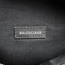 Load image into Gallery viewer, BALENCIAGA Everyday Waist Bag Black579617 Leather
