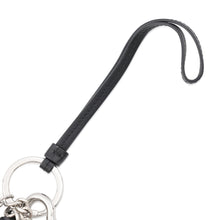 将图像加载到图库查看器中，JIMMY CHOO Bag Charm Red/Black Leather

