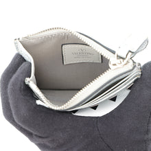 将图像加载到图库查看器中，Valentino Garavani Studded Coin Purse Silver Leather
