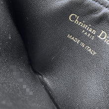 将图像加载到图库查看器中，Dior Caro Zip Card Holder BlackS5131UWHC Lambskin
