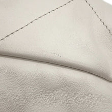 将图像加载到图库查看器中，CHANEL CHANEL22 Backpack WhiteAS3313 Shiny Calf Leather Size Large
