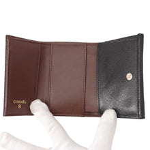 将图像加载到图库查看器中，CHANEL Tri-fold Wallet Matelasse CC Logo Classic Small Flap Wallet Caviar Leather BlackAP0230 Caviar Leather
