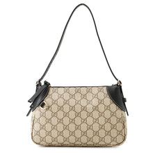 将图像加载到图库查看器中，GUCCI GG Emblem GG Supreme Shoulder Bag Beige/Black815218 GG Supreme Leather
