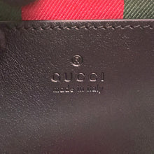 将图像加载到图库查看器中，GUCCI GG Emblem GG Supreme Shoulder Bag Beige/Black815218 GG Supreme Leather
