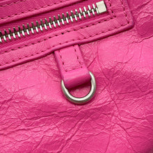 Load image into Gallery viewer, BALENCIAGA Super Busy Shoulder Bag Pink762516 Leather
