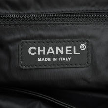 Load image into Gallery viewer, CHANEL Coco Neige Boa Black/Ivory Mouton Nylon
