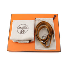 Load image into Gallery viewer, HERMES Evelyne 3 Sesame Taurillon Clemence Size 23
