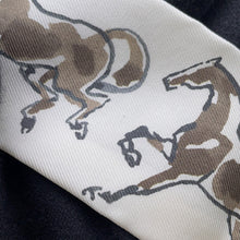 将图像加载到图库查看器中，HERMES Twilly horse of freedom White/Vert・Deux Gris/Bronze Silk100%
