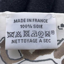 将图像加载到图库查看器中，HERMES Twilly horse of freedom White/Vert・Deux Gris/Bronze Silk100%
