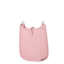 将图像加载到图库查看器中，HERMES Evelyne Long Amazon Rose Sakura Taurillon Clemence Size TPM
