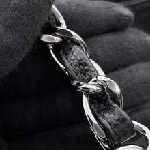 将图像加载到图库查看器中，CHANEL GSTTote Bag BlackA50995 Caviar Leather
