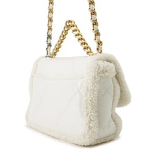 将图像加载到图库查看器中，CHANEL CHANEL19 ChainShoulder Bag WhiteAS1160 Lambskin Shearling
