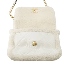 将图像加载到图库查看器中，CHANEL CHANEL19 ChainShoulder Bag WhiteAS1160 Lambskin Shearling
