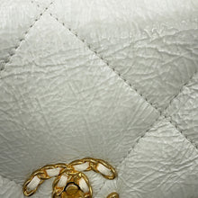 将图像加载到图库查看器中，CHANEL CHANEL19 ChainShoulder Bag WhiteAS1160 Lambskin Shearling
