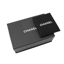 将图像加载到图库查看器中，CHANEL CHANEL19 ChainShoulder Bag WhiteAS1160 Lambskin Shearling
