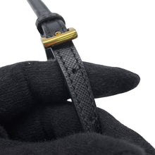 将图像加载到图库查看器中，PRADA Shoulder wallet Black1M1361 Saffiano LeatherLeather
