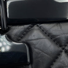将图像加载到图库查看器中，CHANEL 2.55 Reissue Hanger Shoulder Bag 2016 Limited Edition Shoulder Bag 2016 Limited Edition Black Lambskin Size Small
