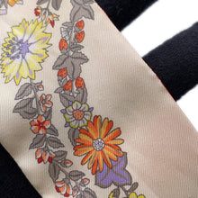 将图像加载到图库查看器中，HERMES Twilly Lid de Gala en Fleur &amp; Eyeliner Vanilla/Orange/Khaki Silk100%

