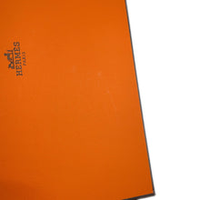 Load image into Gallery viewer, HERMES Evelyne Amazon Short Sangle Caval Etoupe Taurillon Clemence Size TPM
