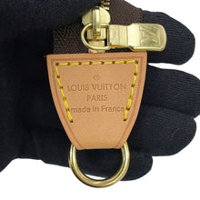 将图像加载到图库查看器中，LOUIS VUITTON Pochette Accessoires BrownM40712 Monogram
