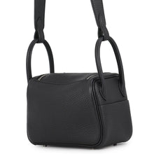 将图像加载到图库查看器中，HERMES Lindy Black Taurillon Clemence Size Mini
